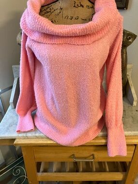 Lilly Pulitzer Bubblegum Pink Cowl Neck SweaterSoft Sexy Perfect!! SZ L